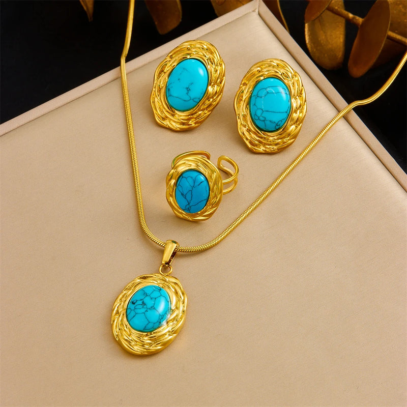Conjunto de Semijoia Banho de Ouro 18K – Colar & Brincos com Pérola, Lua e Flor Dourada