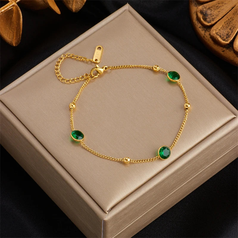 Pulseira Feminina Luxo com Banho de Ouro 18K – Design Moderno e Charmoso | Tendência 2025 Luxaea